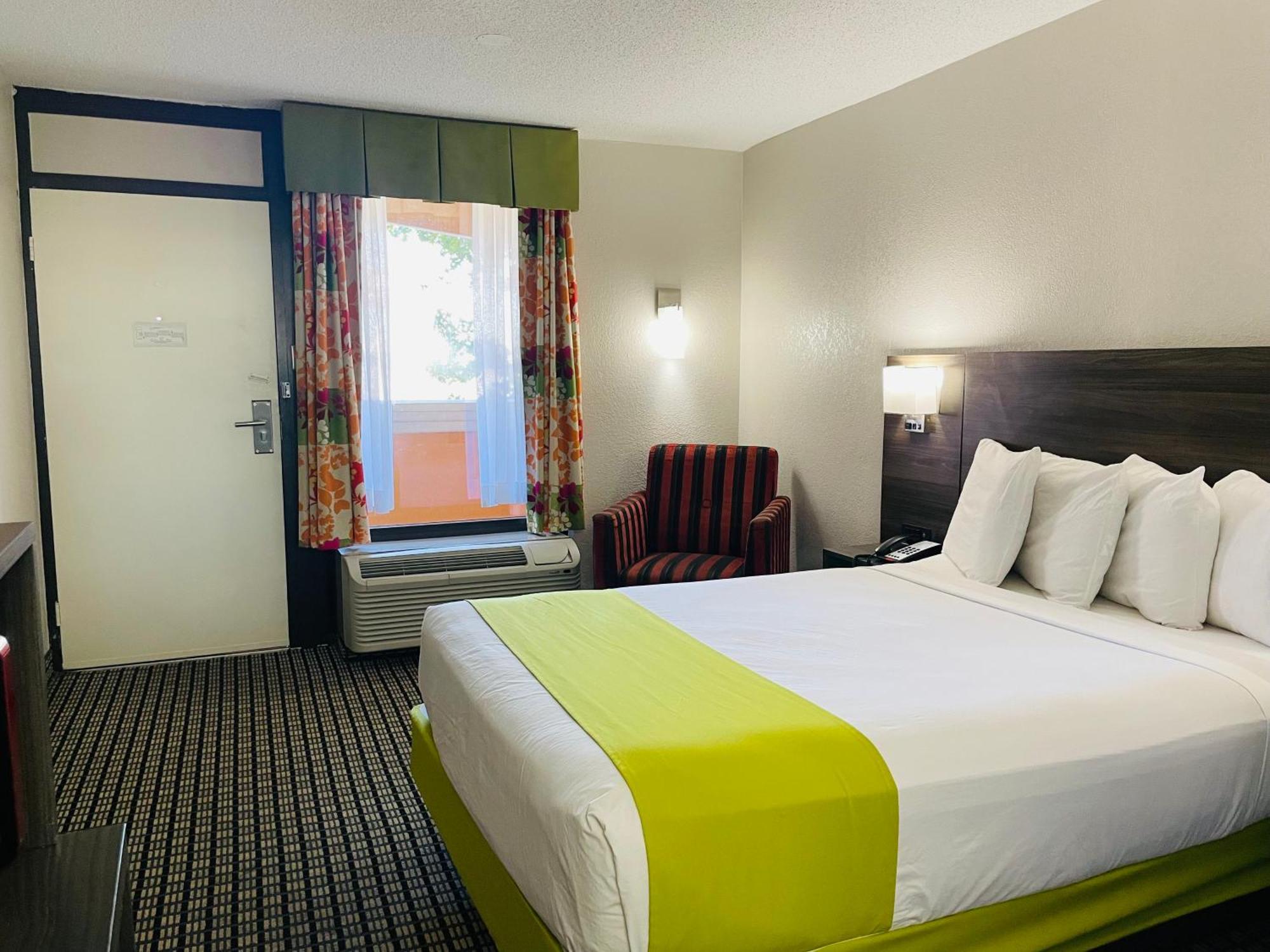 Days Inn By Wyndham Irving Grapevine Dfw Airport North Екстериор снимка